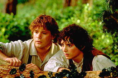 hobiti Sam (Sean Astin) a Frodo (Elijah Wood)